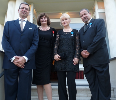 Zľava: pán Jean-Marie Bruno, pani Sona Smolová, pani Jolana Madejová, pán Lakhdar Bouadjenak.